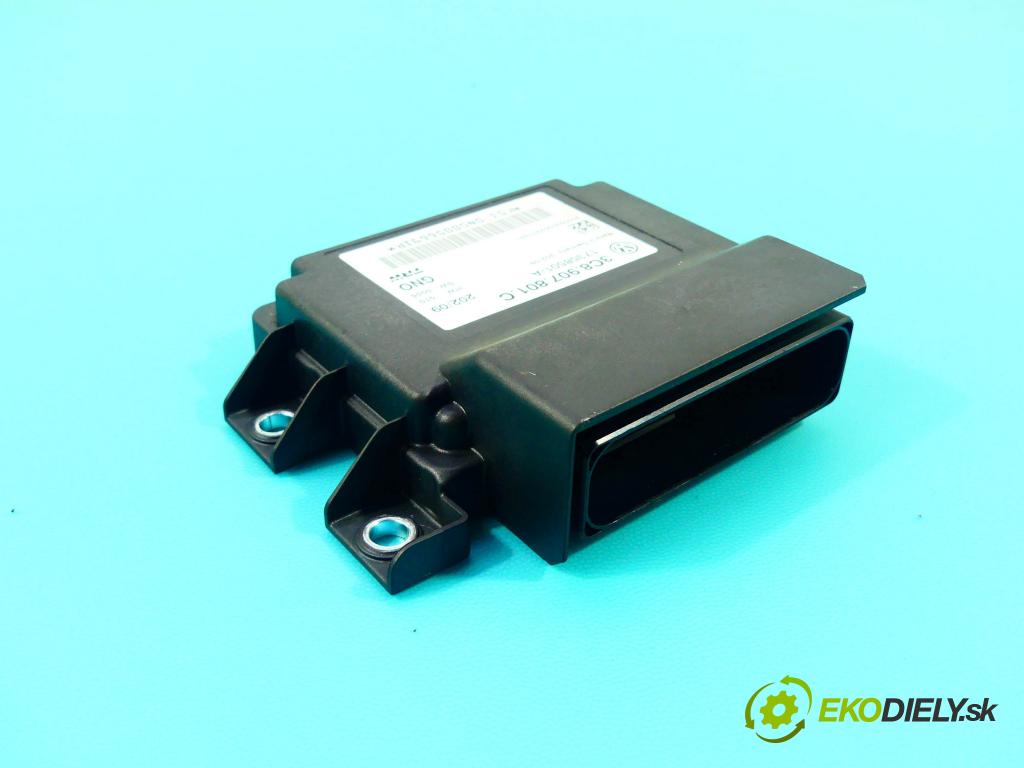 Vw Passat CC 2008-2016 2.0 TSI 200 HP automatic 147 kW 2000 cm3 4- modul riadiaca jednotka 3C8907801C (Ostatné)