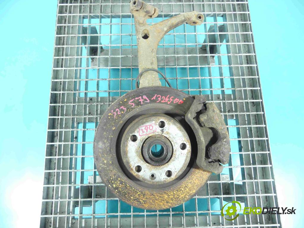 Vw Passat B5 1995-2005 1.8 20v 125 HP manual 92 kW 1781 cm3 4- náboj ľavé  (Náboje)