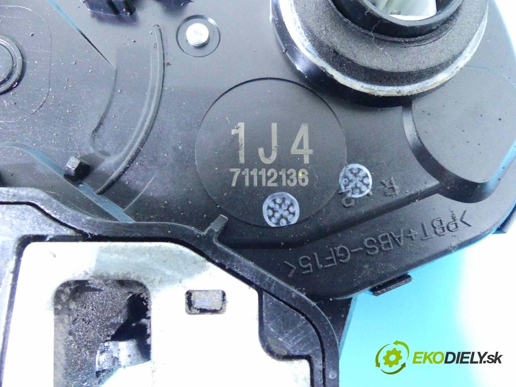 Toyota Rav4 III 2005-2012 2.4 VVTI 156 hp automatic 115 kW 2362 cm3 5- zámek kufrových dveří zadní 71112136