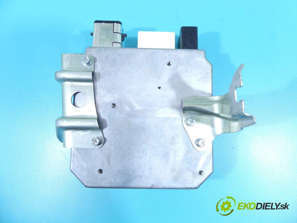 Toyota Rav4 III 2005-2012 2.4 VVTI 156 HP automatic 115 kW 2362 cm3 5- modul riadiaca jednotka 89650-42040 (Ostatné)