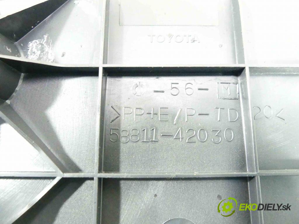 Toyota Rav4 III 2005-2012 2.4 VVTI 156 HP automatic 115 kW 2362 cm3 5- operadlo 58811-42030 (Lakťové opierky)