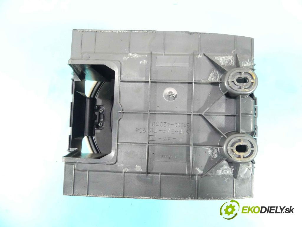 Toyota Rav4 III 2005-2012 2.4 VVTI 156 HP automatic 115 kW 2362 cm3 5- operadlo 58811-42030 (Lakťové opierky)