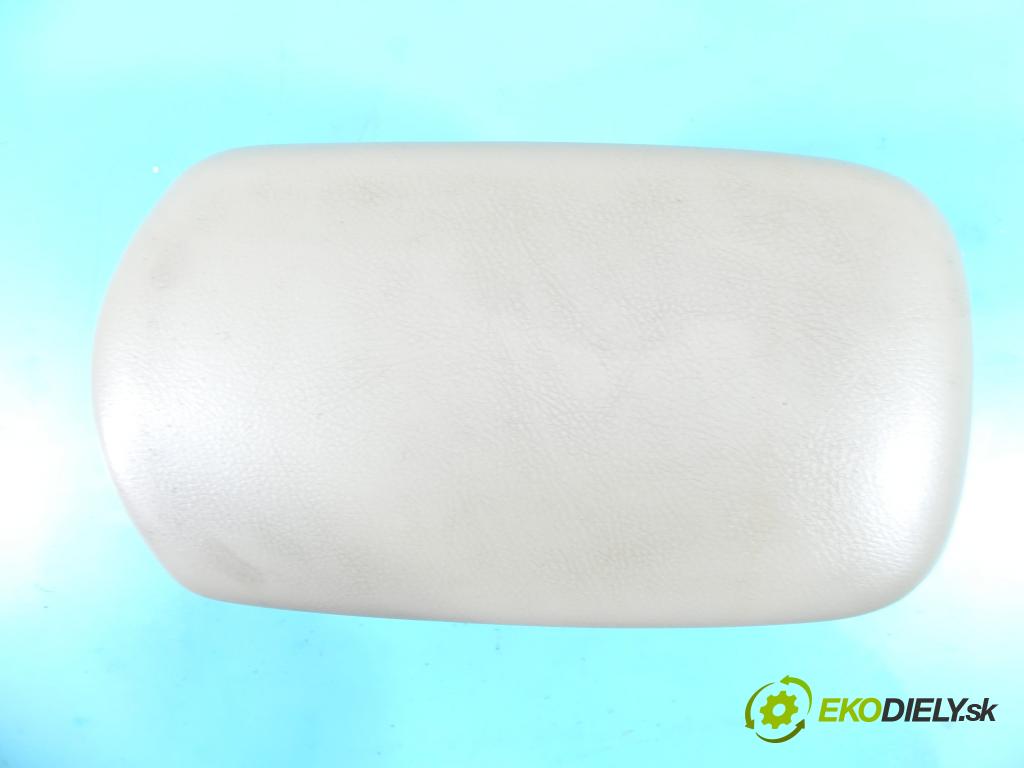 Toyota Rav4 III 2005-2012 2.4 VVTI 156 HP automatic 115 kW 2362 cm3 5- operadlo 58811-42030 (Lakťové opierky)