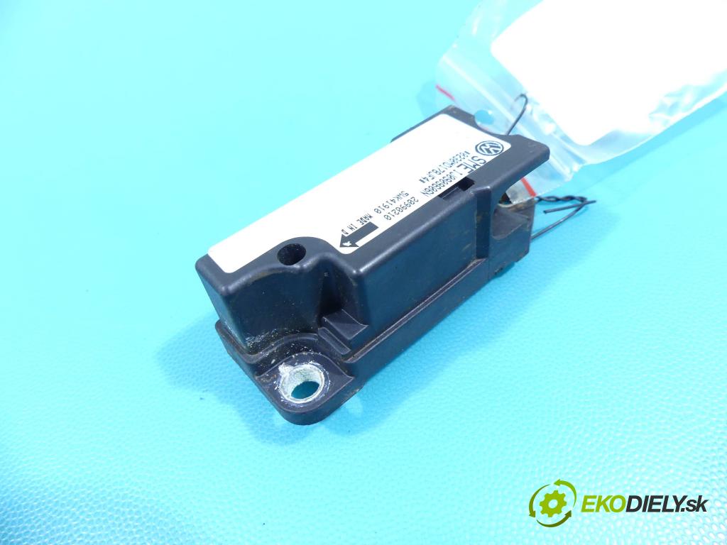 Vw Passat B5 1995-2005 1.9 tdi 110 HP manual 81 kW 1896 cm3 5- snímač šokovat: 1J0909606N (Snímače nárazu)