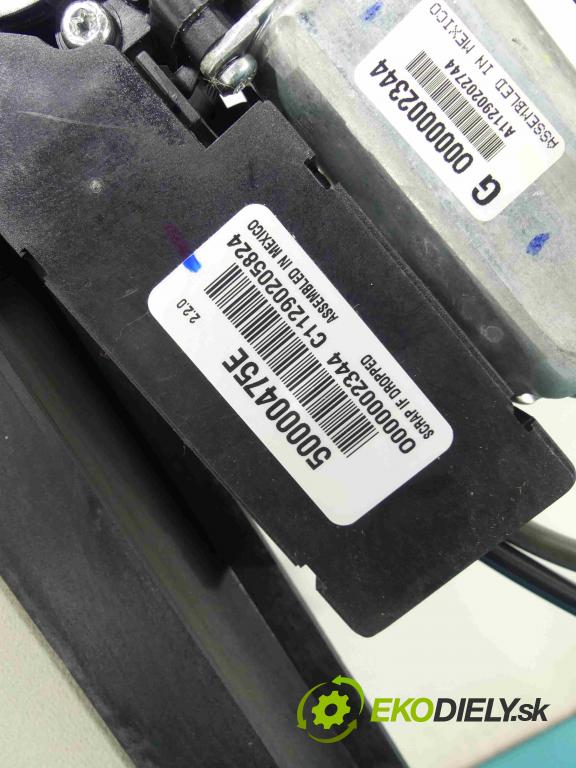 Chevrolet Captiva 2.2 VCDI 184hp automatic 135 kW 2231 cm3 5- Střešní okno: 50000475E (Sklá karosérie)