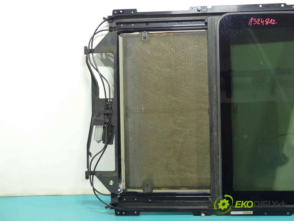 Chevrolet Captiva 2.2 VCDI 184hp automatic 135 kW 2231 cm3 5- Střešní okno: 50000475E (Sklá karosérie)