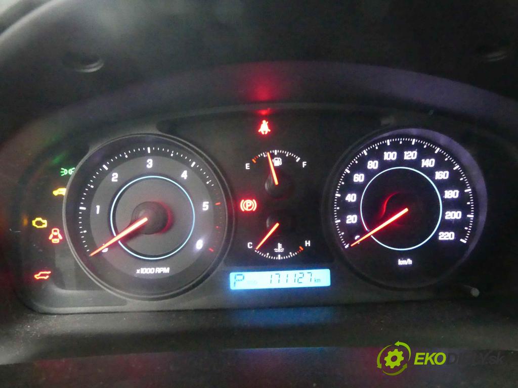 Chevrolet Captiva 2.2 VCDI 184hp automatic 135 kW 2231 cm3 5- prístrojovka/ budíky 95929952 (Prístrojové dosky, displeje)