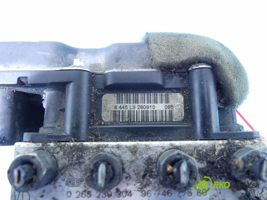 Peugeot 3008 I 2009-2016 1.6 hdi 111KM automatic 82 kW 1560 cm3 5- čerpadlo abs 0265951738 (Pumpy ABS)