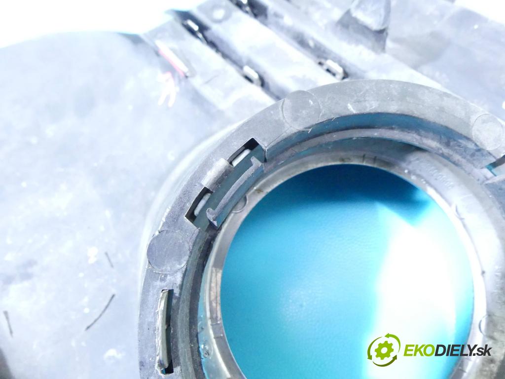 Peugeot 3008 I 2009-2016 1.6 hdi 111KM automatic 82 kW 1560 cm3 5- Zaślepka: mřížka: nárazníku pravé 9685098077