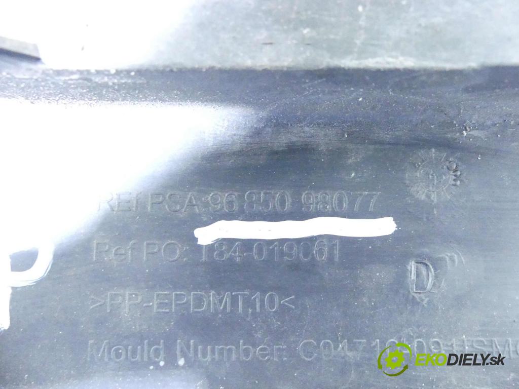 Peugeot 3008 I 2009-2016 1.6 hdi 111KM automatic 82 kW 1560 cm3 5- Zaślepka: mřížka: nárazníku pravé 9685098077