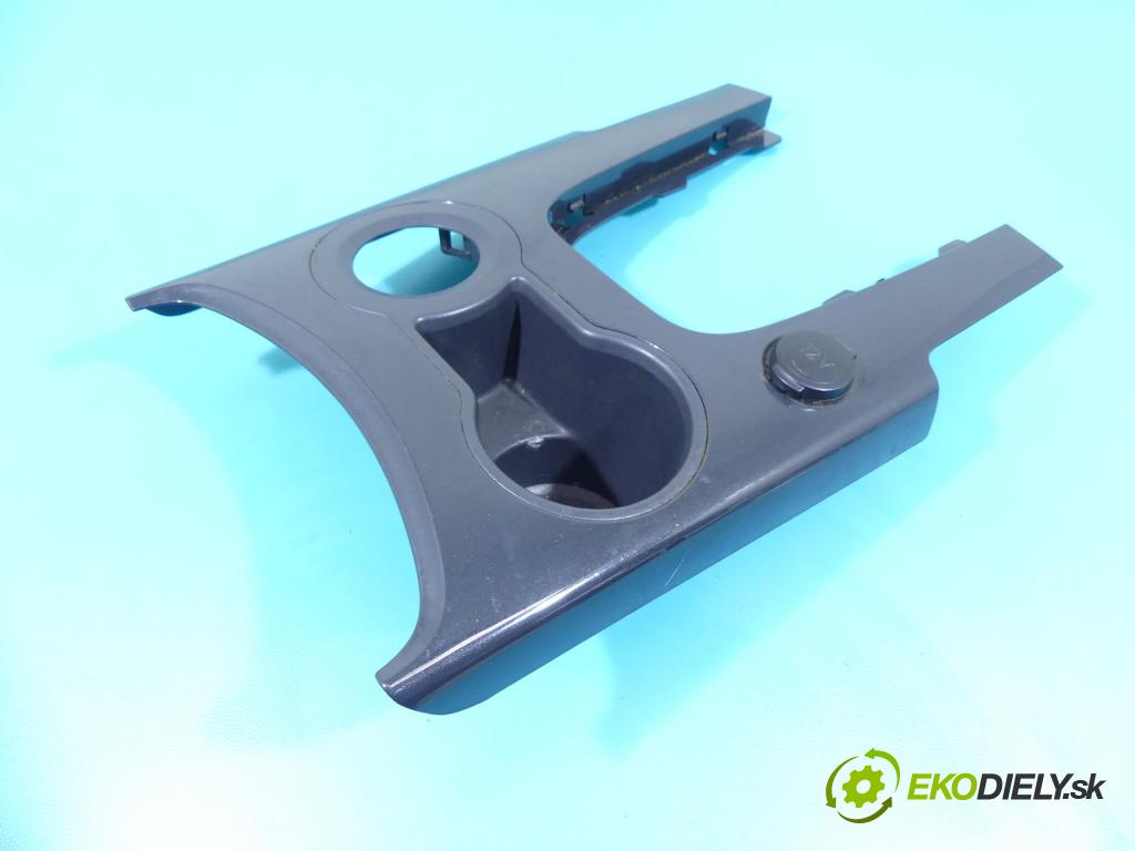 Peugeot 3008 I 2009-2016 1.6 hdi 111KM automatic 82 kW 1560 cm3 5- Rukojeť: na nápoje: 9685858777 (Úchyty, držiaky na nápoje)