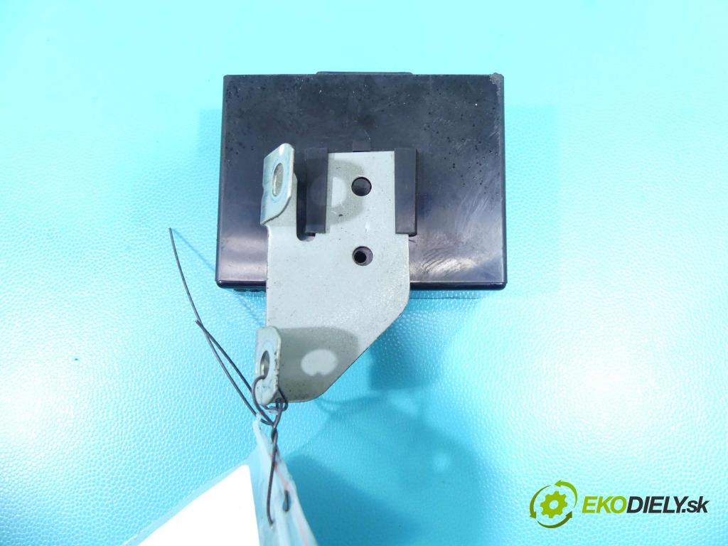 Mazda Xedos 9 2.3 T 211KM automatic 155 kW 2255 cm3 4- modul riadiaca jednotka TB9666320A (Ostatné)