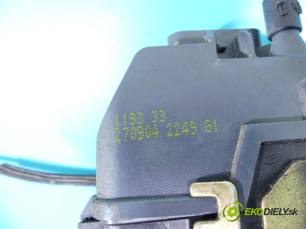Renault Scenic II 2003-2009 1.9 dci 120 hp manual 88 kW 1870 cm3 5- zámek zadní levý