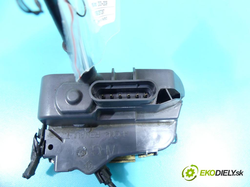Renault Scenic II 2003-2009 1.9 dci 120 hp manual 88 kW 1870 cm3 5- zámek zadní levý
