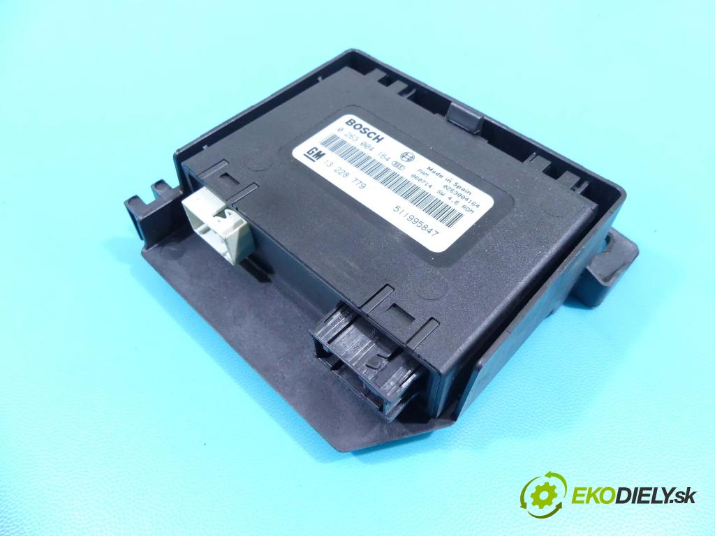 Opel Astra III 2004-2014 1.7 cdti 101 HP manual 74 kW 1686 cm3 5- modul riadiaca jednotka 026304164 (Ostatné)