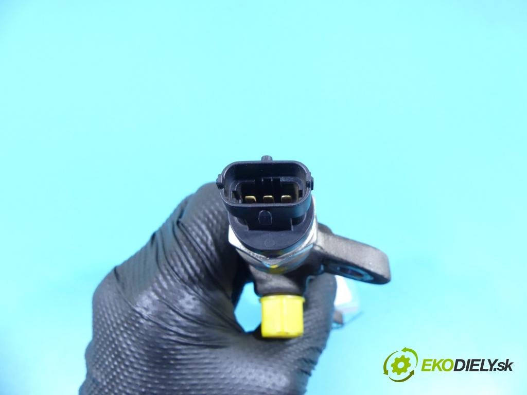 Opel Insignia A 2008-2017 2.0 cdti (A20DTH) 160 HP manual 118 kW 1956 cm3 5- lišta vstrekovacia 0445214221 (Vstrekovacie lišty)