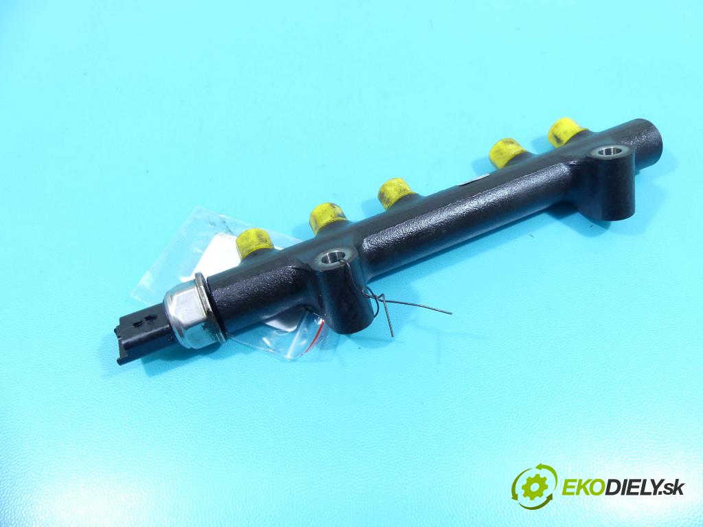 Citroen DS3 2010-2016 1.6 hdi 92 HP manual 68 kW 1560 cm3 3- lišta vstrekovacia 9685297580-02 (Vstrekovacie lišty)