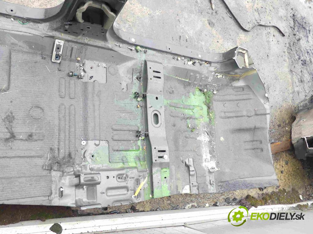 Chevrolet Captiva 2.2 VCDI 184 hp automatic 135 kW 2231 cm3 5- práh levý  (Ostatní)