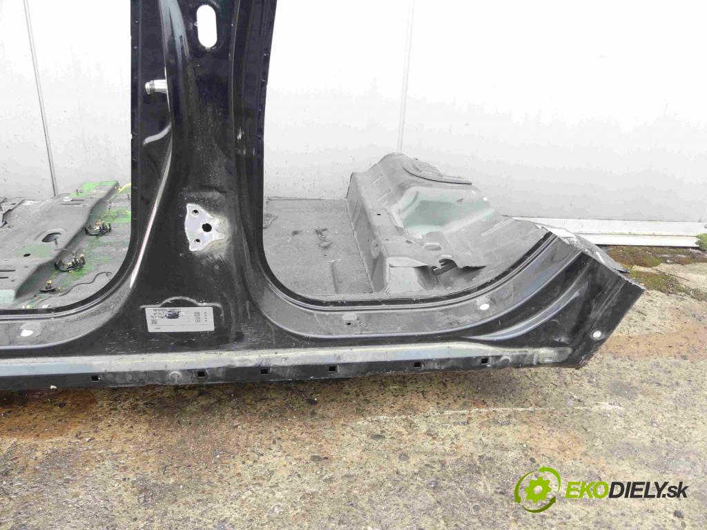 Chevrolet Captiva 2.2 VCDI 184 hp automatic 135 kW 2231 cm3 5- práh levý  (Ostatní)