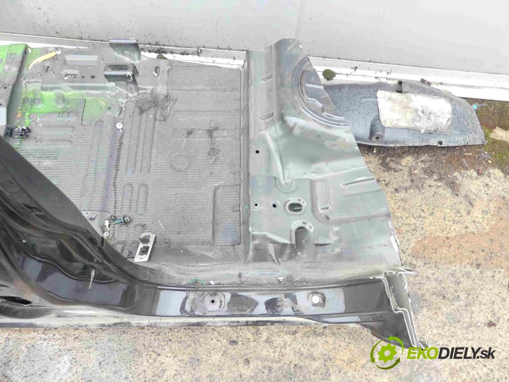 Chevrolet Captiva 2.2 VCDI 184 hp automatic 135 kW 2231 cm3 5- práh levý  (Ostatní)