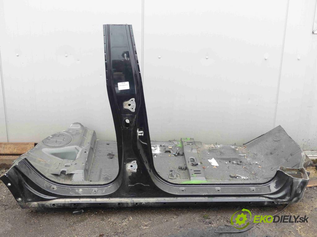 Chevrolet Captiva 2.2 VCDI 184 hp automatic 135 kW 2231 cm3 5- práh pravý  (Ostatní)