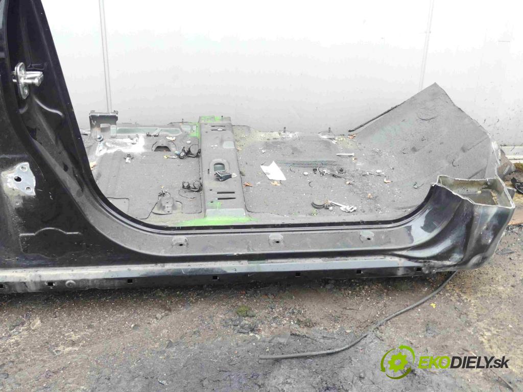 Chevrolet Captiva 2.2 VCDI 184 hp automatic 135 kW 2231 cm3 5- práh pravý  (Ostatní)