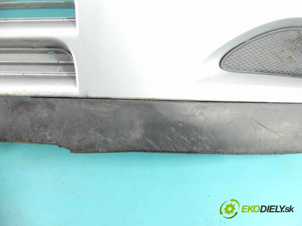 Toyota Corolla E12 2001-2009 1.6 vvti 110 HP manual 81 kW 1598 cm3 5- nárazník predné  (Ostatné)