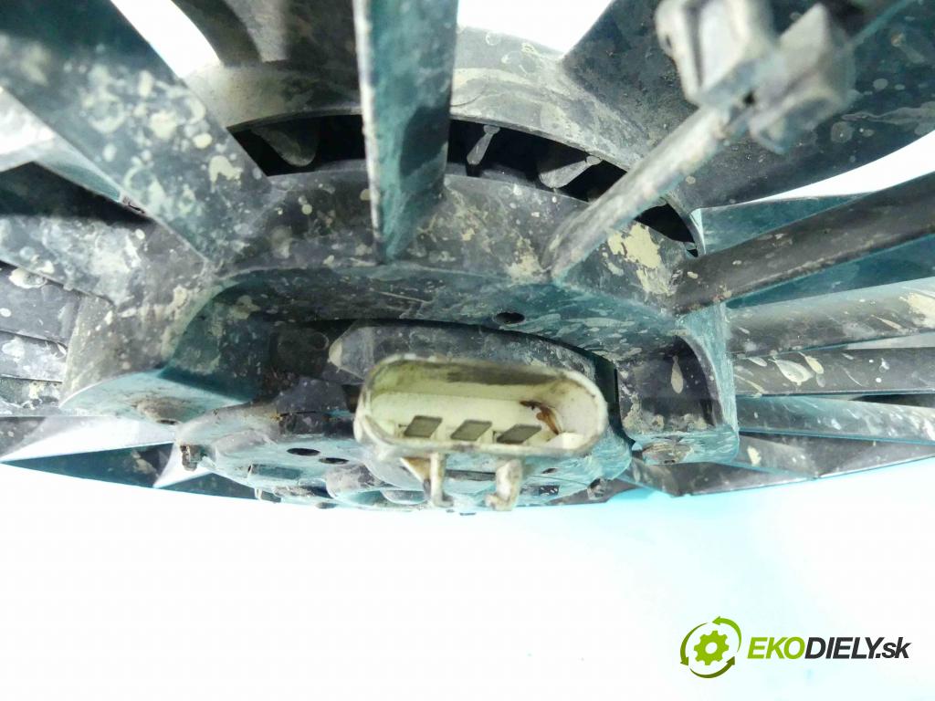Ford Mondeo Mk3 2000-2007 1.8 16v 125 HP manual 92 kW 1798 cm3 4- Ventilátor chladiča 7726000501