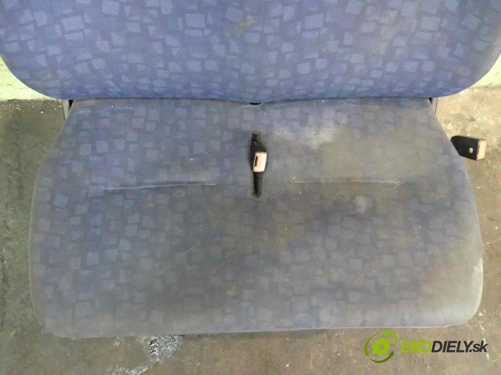 Iveco Daily III 1999-2006 2.3 HPI 116 HP manual 85,3 kW 2287 cm3 5- Sedačka pravý  (Sedačky, sedadlá)