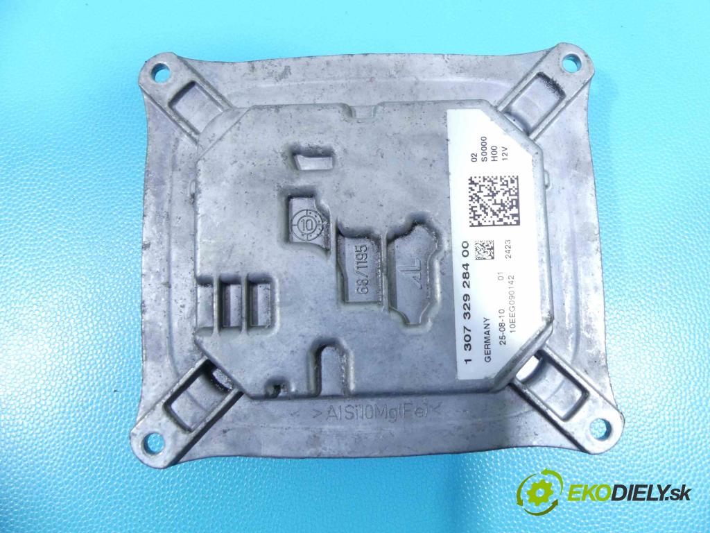 Alfa romeo Giulietta 1.6 jtdm: 105 HP manual 77 kW 1598 cm3 5- střídač: xenon 130732928400 (Riadiace jednotky xenónu)