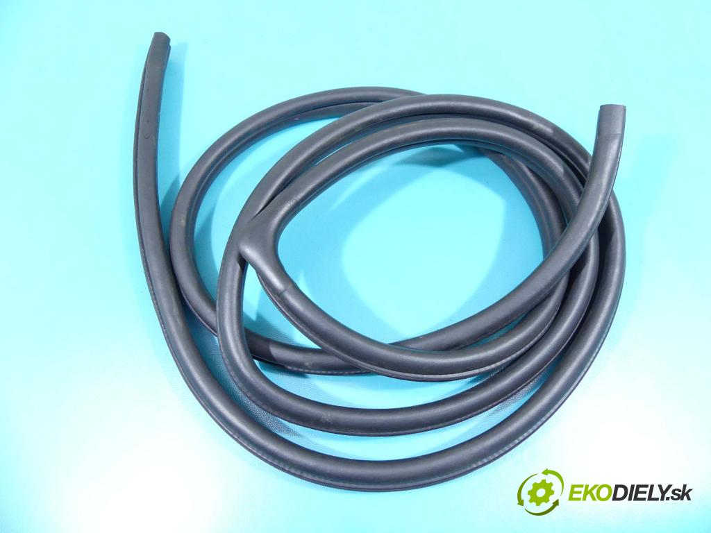 Chevrolet Captiva 2.2 VCDI 184 hp automatic 135 kW 2231 cm3 5- Těsnění: dveře zadní levé  (Ostatní)