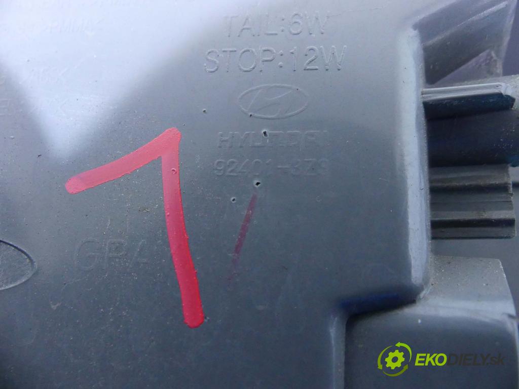 Hyundai I40 1.7 crdi 116 HP manual 85 kW 1685 cm3 4- svetlo / reflektor zadné ľavé 92401-3Z3 (Ostatné)