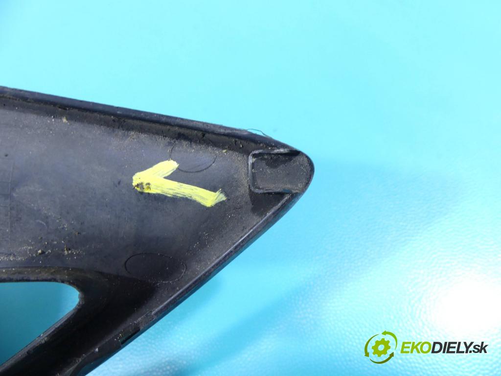 Hyundai I40 1.7 crdi 116 hp manual 85 kW 1685 cm3 4- Zaślepka: ostřikovačů pravé 86528-3Z000