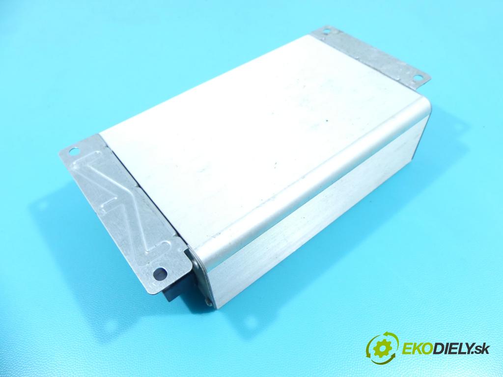 Audi A6 C6 2004-2011 2.0 tdi LY7W 140 HP automatic 103 kW 1968 cm3 5- Zesilovač: 4F0035223 (Zosilňovače)