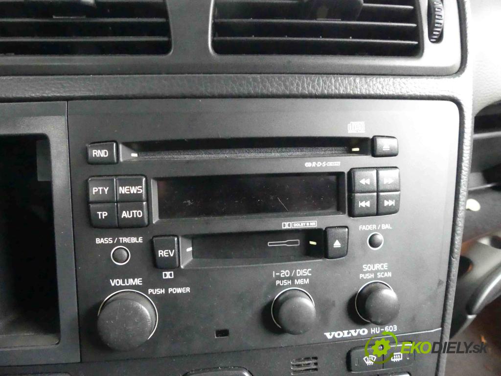 Volvo S60 I 2000-2010 2.4 20V 170 HP manual 125 kW 2435 cm3 4- Radio originál 30657637-1