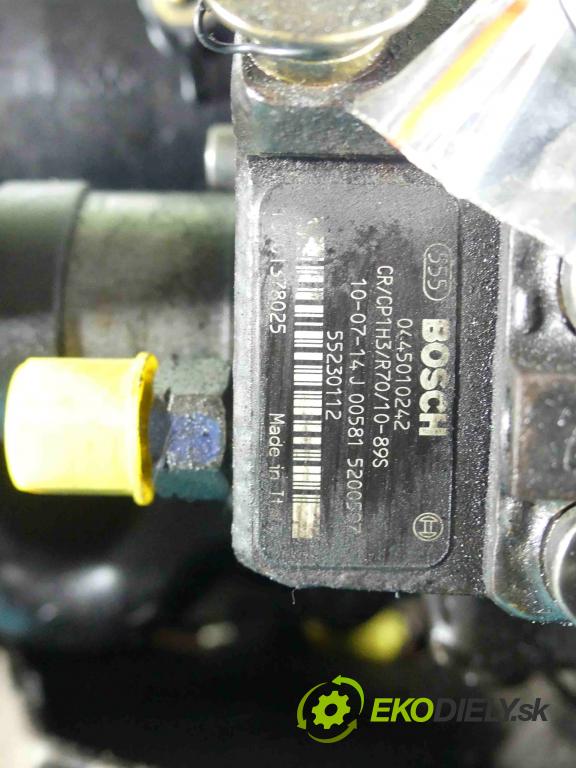 Alfa romeo Giulietta 1.6 jtdm: 105 HP manual 77 kW 1598 cm3 5- čerpadlo vstrekovacia 0445010242 (Vstrekovacie čerpadlá)