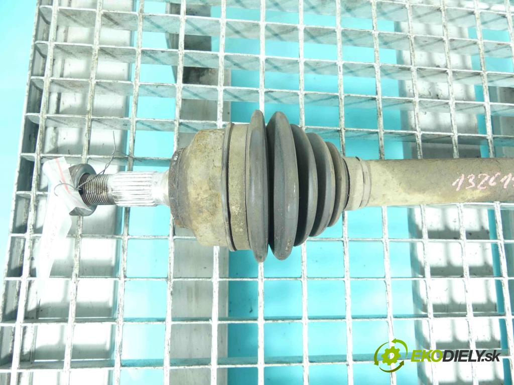 Citroen C3 Picasso 2008-2017 1.6 hdi 90 HP manual 66,2 kW 1560 cm3 5- poloos ľavé  (Poloosy)