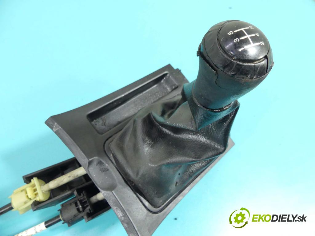 Mazda 3 I BK 2003-2009 1.6 16v 105 HP manual 77 kW 1598 cm3 5- Páka: Změny: stupeň,rýchlosť 8127025200 (Rýchlostné páky / kulisy)