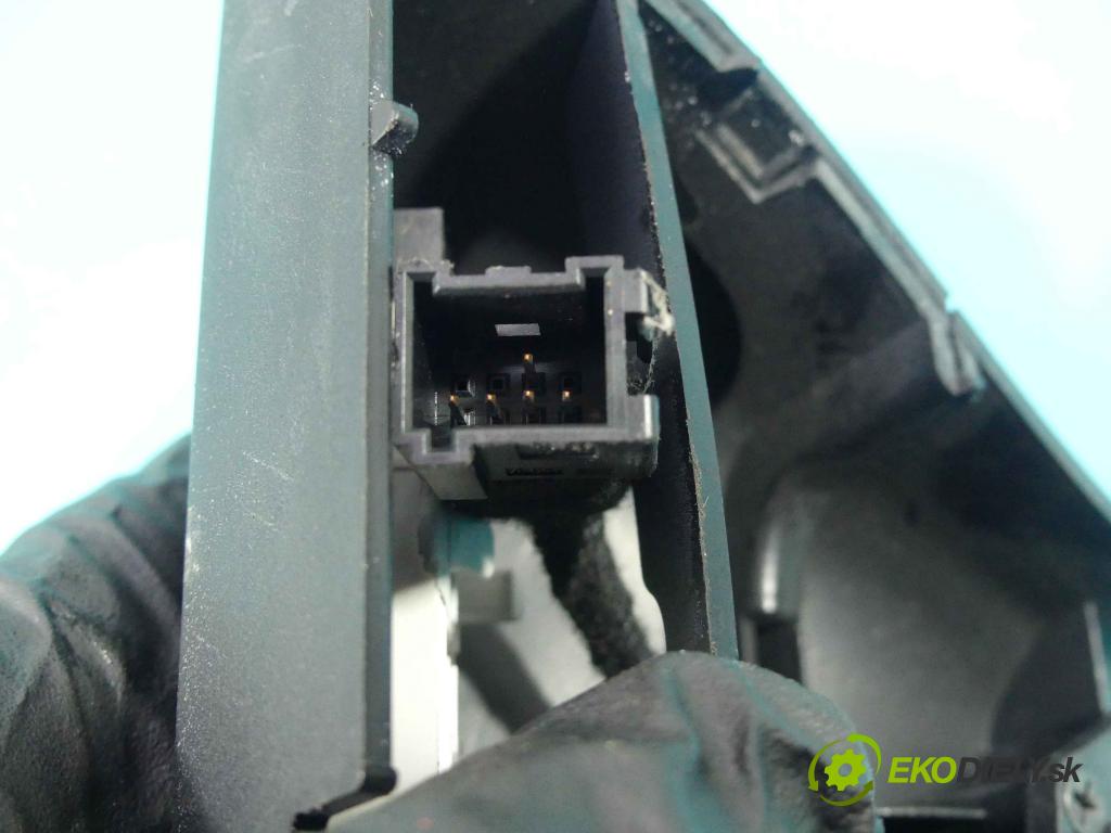 Alfa romeo Giulietta 1.6 jtdm: 105 hp manual 77 kW 1598 cm3 5- zpětné zrcátko vnitřní E3021038 (Světla vnitřní)