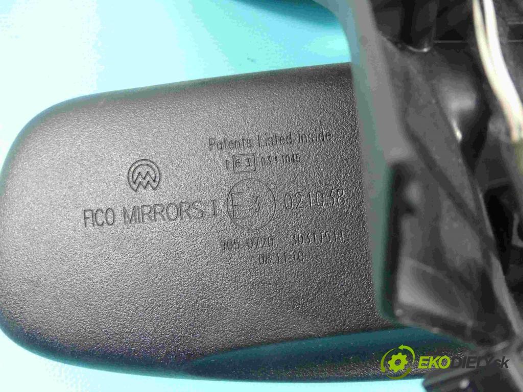 Alfa romeo Giulietta 1.6 jtdm: 105 hp manual 77 kW 1598 cm3 5- zpětné zrcátko vnitřní E3021038 (Světla vnitřní)