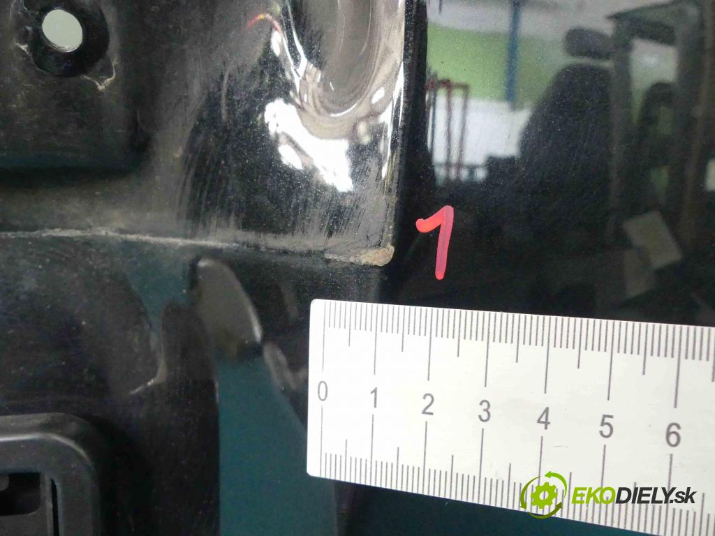 Chevrolet Captiva 2.2d 184 hp automatic 135 kW 2231 cm3 5- zadní kufrové dveře  (Zadní kapoty)