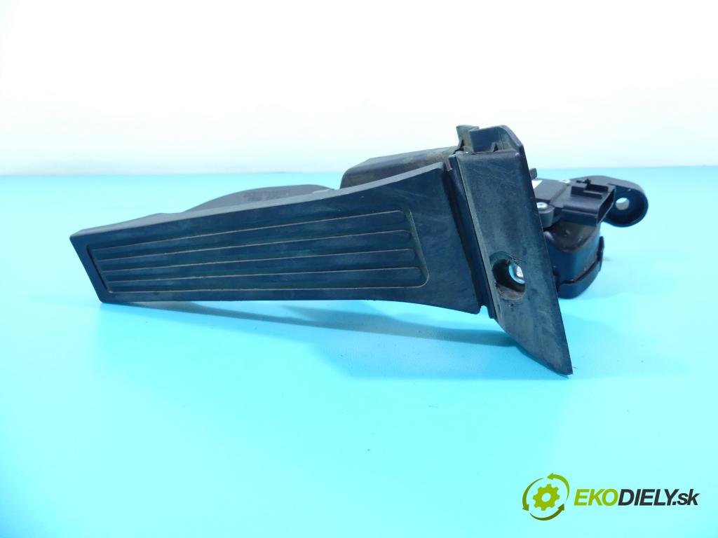 Hyundai I40 1.7 crdi 116 HP manual 85 kW 1685 cm3 4- pedále HBH0372C-3Z000 (Pedále)