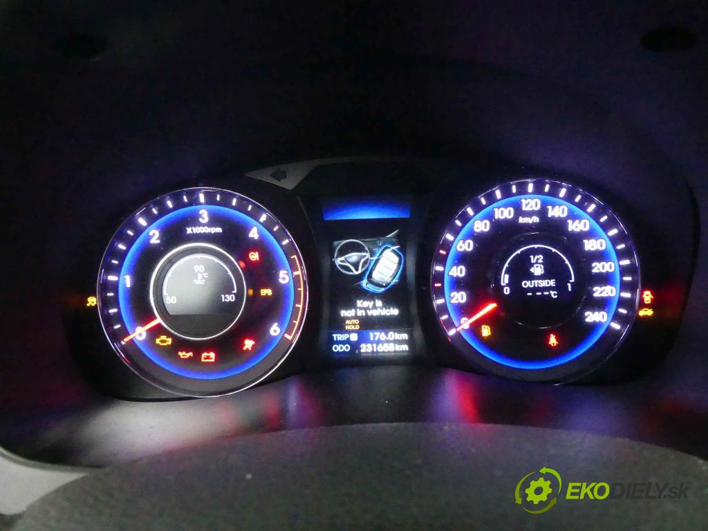 Hyundai I40 1.7 crdi 116 HP manual 85 kW 1685 cm3 4- prístrojovka/ budíky 94011-3Z050 (Prístrojové dosky, displeje)