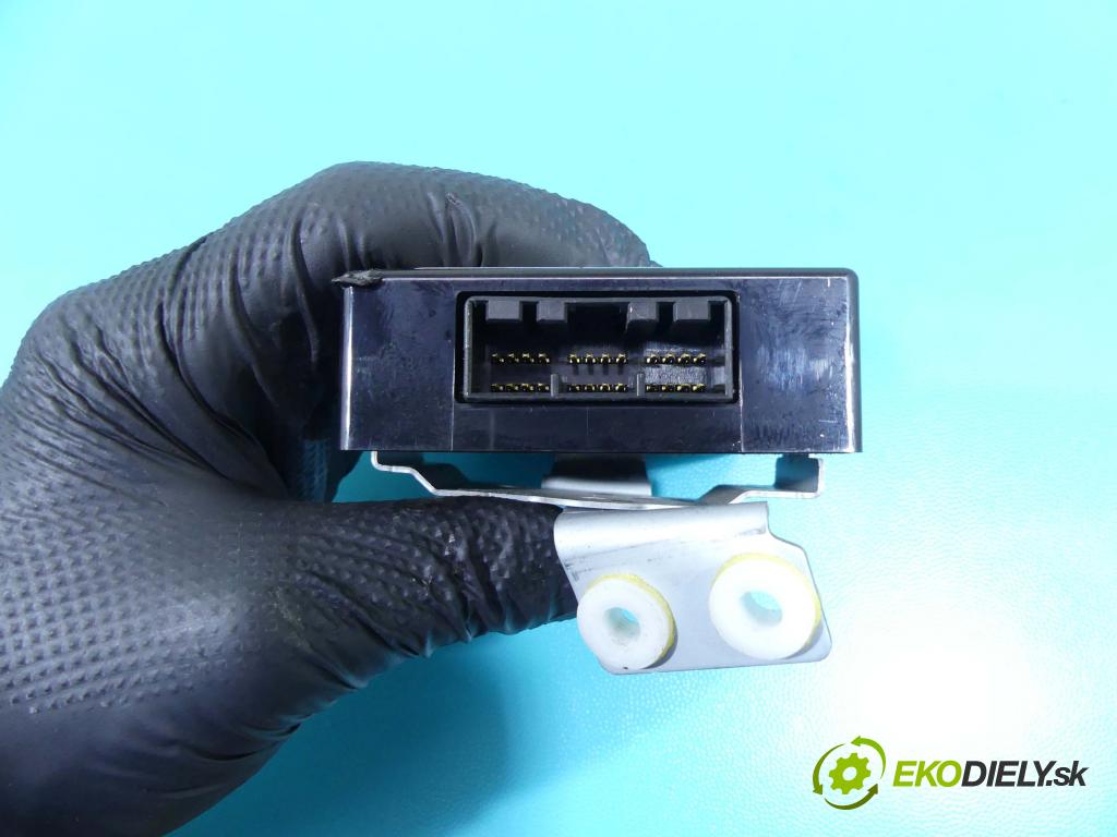 Hyundai I40 1.7 crdi 116 HP manual 85 kW 1685 cm3 4- modul riadiaca jednotka 95770-3Z100 (Ostatné)