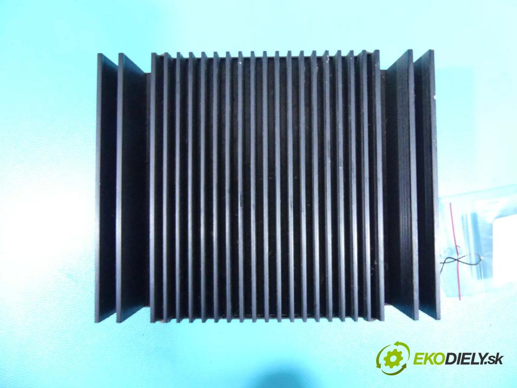 Hyundai I40 1.7 crdi 116 HP manual 85 kW 1685 cm3 4- Zesilovač: 963703Z150 (Zosilňovače)