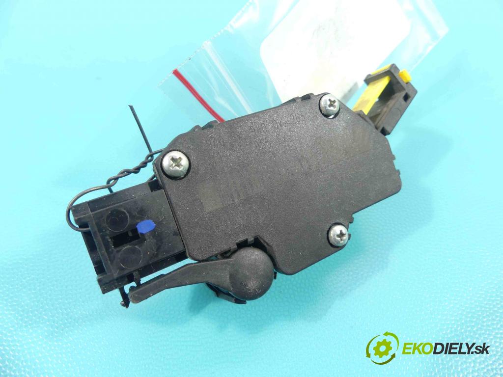 Alfa romeo Giulietta 1.6 jtdm: 105 HP manual 77 kW 1598 cm3 5- Senzory: ostatné 00505151480