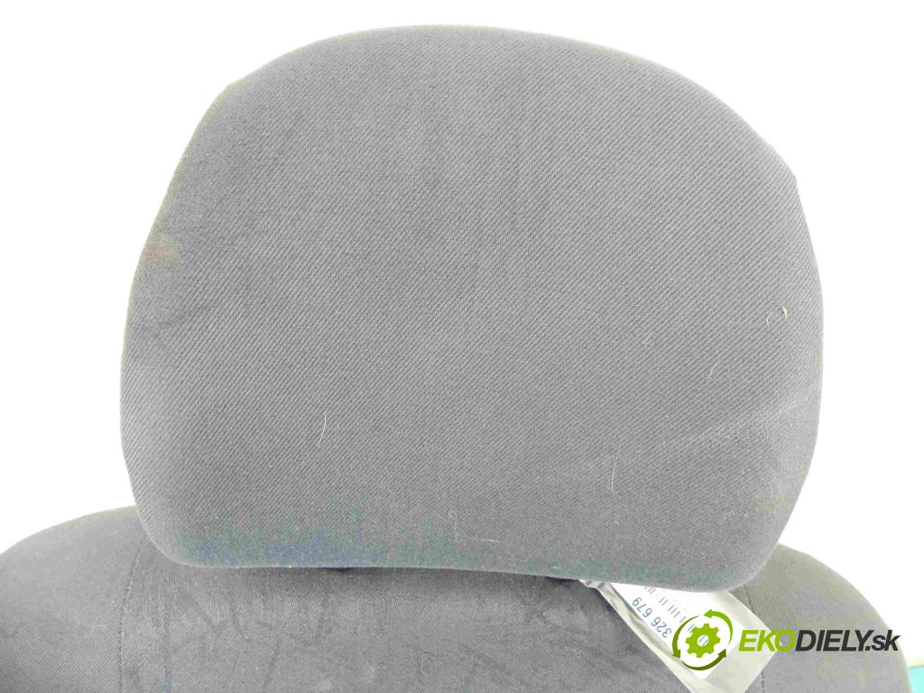 Dacia Logan I 2005-2014 1.4 8v 75 HP manual 55 kW 1390 cm3 4- Sedačka pravý  (Sedačky, sedadlá)