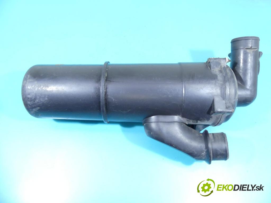 Fiat Doblo I 2001-2010 1.9d 63 hp manual 46 kW 1910 cm3 5- obal filtra vzduchu 46792662 (Kryty filtrů)