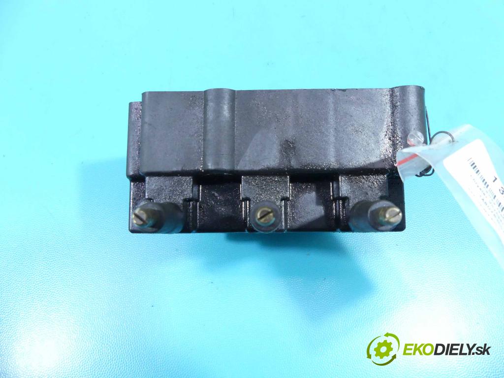 Chrysler Voyager IV 2000-2007 3.3 V6 177 HP automatic 130 kW 3301 cm3 5- cievka zapaľovacia  (Zapaľovacie cievky, moduly)