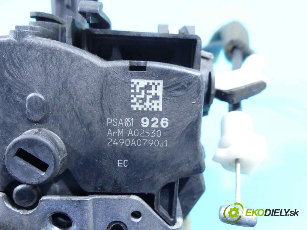 Peugeot 508 2010-2018 2.0 HDI 140 hp manual 103 kW 1997 cm3 4- zámek zadní levý 2490A0790J1
